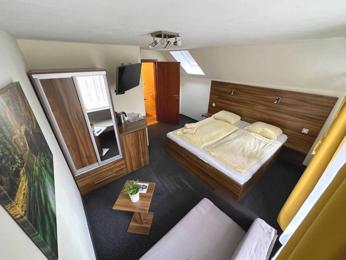 Vila Vlci Hora Krásná Lípa Exteriör bild